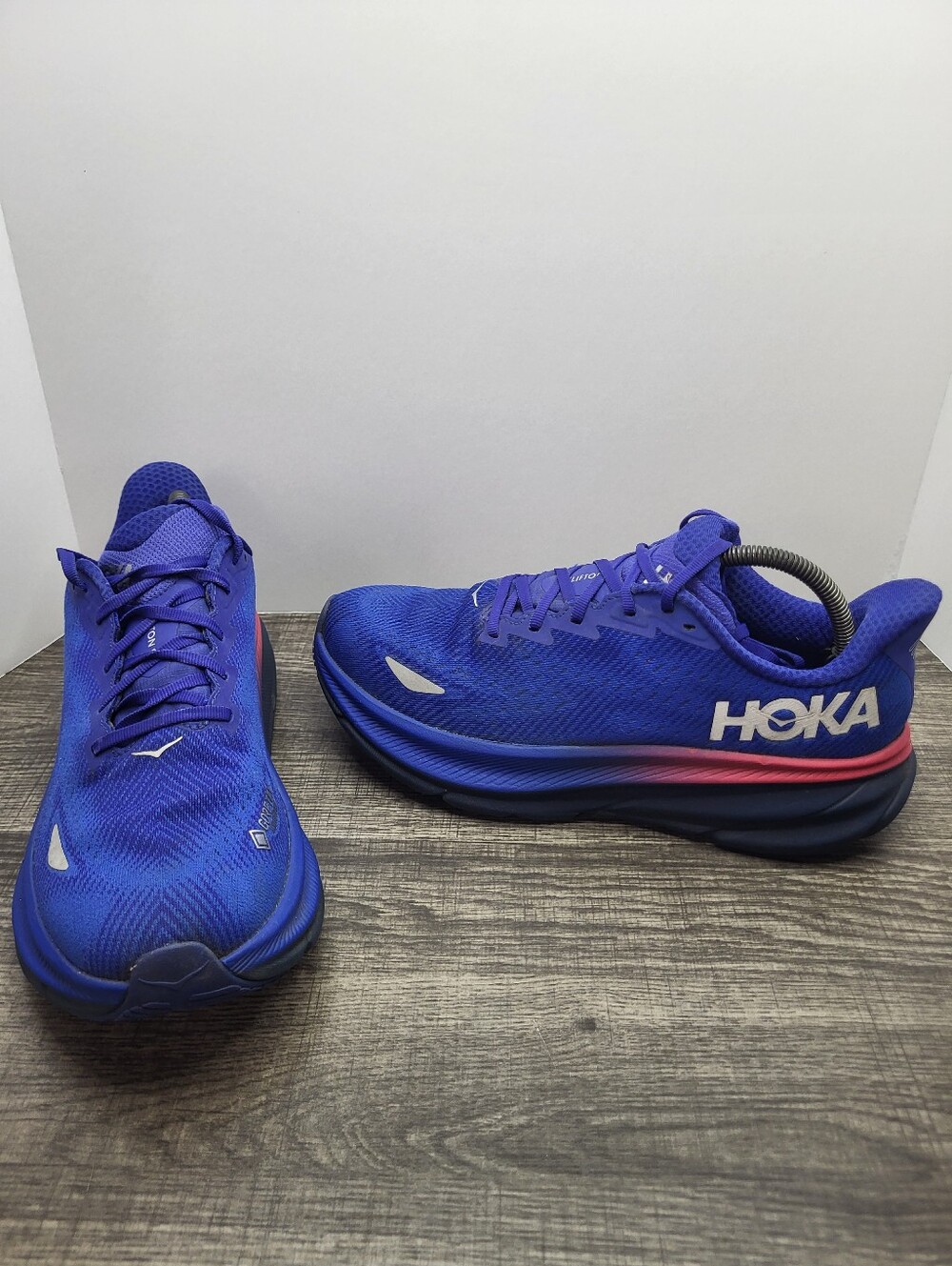 Hoka Clifton 9 GTX Gore-Tex Running Shoes Dazzling Blue Womens Size 10.5 B